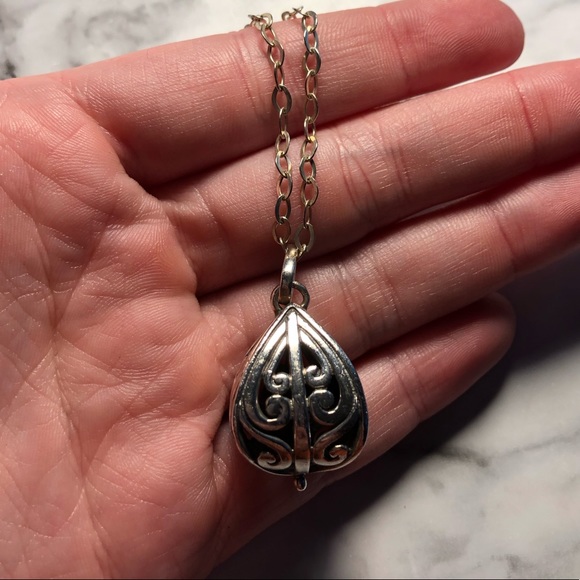 Silver necklace - Picture 3 of 5